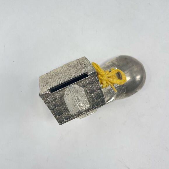 Little Old Lady Who Lived In A Shoe Silver Plated Coin Piggy Bank HG2 - Picture 5 of 10